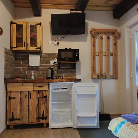 Andras Guest house 3*