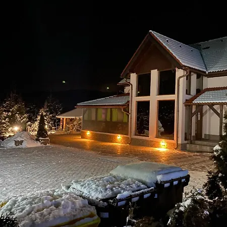 Andras Penzion Krásnohorské Podhradie