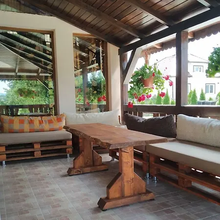 Andras Krásnohorské Podhradie